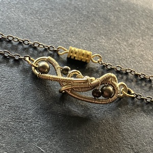 Sárgaréz mágneses karkötő - ékszer - karkötő - lánc karkötő - Meska.hu