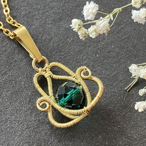 Sárgaréz zöld nyaklánc - ékszer - nyaklánc - medálos nyaklánc - Meska.hu