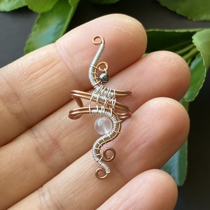 Réz és ezüst rózsakvarc fülgyűrű - ékszer - fülbevaló - fülgyűrű - Meska.hu