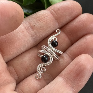 Ezüst ónix fülgyűrű - ékszer - fülbevaló - fülgyűrű - Meska.hu