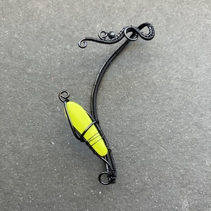 Fekete és zöld fülékszer - ékszer - fülbevaló - fülékszer - Meska.hu