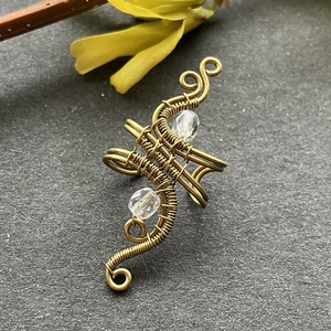 Sárgaréz átlátszó fülgyűrű - Meska.hu