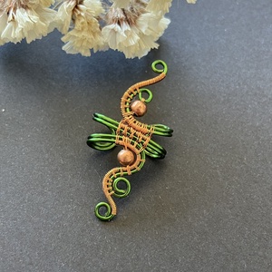 FREEDOM zöld-vörösréz fülgyűrű - ékszer - fülbevaló - fülgyűrű - Meska.hu