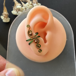 FREEDOM zöld-vörösréz fülgyűrű - Meska.hu