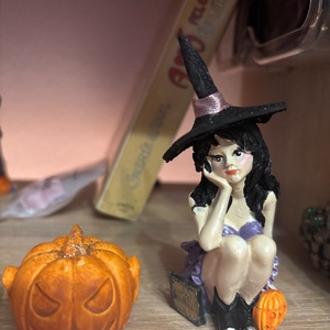Gyönyörű kézműves egyedi varázsló boszi boszorka figura - otthon & életmód - dekoráció - halloween - halloweeni figurák - Meska.hu