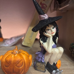 Gyönyörű kézműves egyedi varázsló boszi boszorka figura - otthon & életmód - dekoráció - halloween - halloweeni figurák - Meska.hu