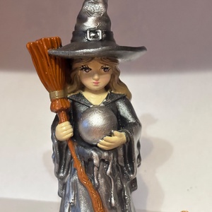 Halloween Boszorkány figura tökkel 10 cm  - otthon & életmód - dekoráció - halloween - halloweeni dekoráció - Meska.hu
