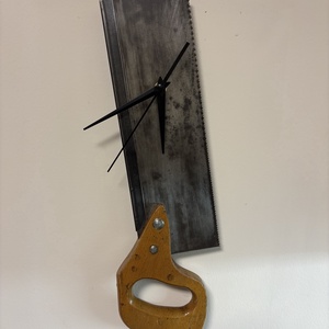 Vintage fűrész fali óra - otthon & életmód - dekoráció - fali és függő dekoráció - falióra & óra - Meska.hu