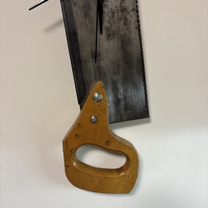 Vintage fűrész fali óra - otthon & életmód - dekoráció - fali és függő dekoráció - falióra & óra - Meska.hu