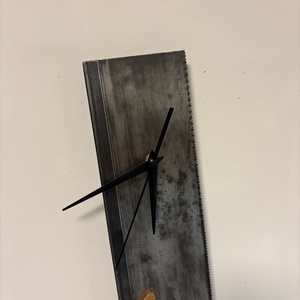 Vintage fűrész fali óra - otthon & életmód - dekoráció - fali és függő dekoráció - falióra & óra - Meska.hu