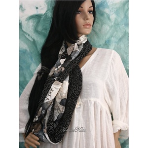 ÉKSZER-SÁL / orchidea-mintás selyem patchwork körsál - infinity-scarf - ruha & divat - sál, sapka, kendő - sál - Meska.hu ÉKSZER-SÁL / orchidea-mintás selyem patchwork körsál - infinity-scarf - ruha & divat - sál, sapka, kendő - sál - Meska.hu