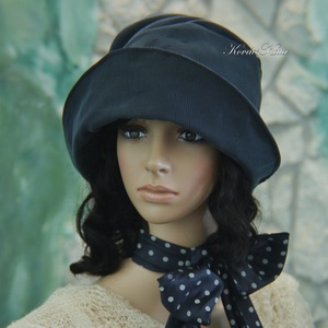 ERNA-CLOCHE / kékes-szürke - design flapper-kalap - ruha & divat - sál, sapka, kendő - kalap - Meska.hu ERNA-CLOCHE / kékes-szürke - design flapper-kalap - ruha & divat - sál, sapka, kendő - kalap - Meska.hu
