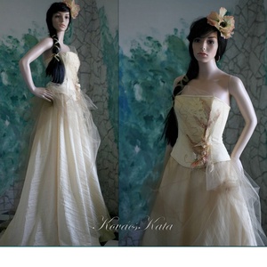 COPPÉLIA - artsy romantikus színes menyasszonyi ruha, estélyi ruha - esküvő - ruha - menyasszonyi ruha - Meska.hu