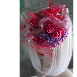 FASCINATOR / barokk  - exkluzív PIN-UP design kalapka, fejdísz - ruha & divat - hajdísz & hajcsat - hajdísz - Meska.hu  FASCINATOR / barokk  - exkluzív PIN-UP design kalapka, fejdísz - ruha & divat - hajdísz & hajcsat - hajdísz - Meska.hu