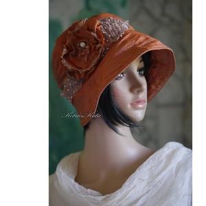MARIE LUX - exkluzív hernyóselyem sanzsán santung cloche flapper kalap  / rost - ruha & divat - sál, sapka, kendő - kalap - Meska.hu