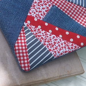Patchwork betétes könyvtok/könyvtartó - könyv & zene - könyvtok - Meska.hu