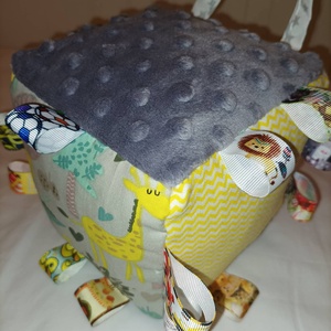 Afrikai állatos-Szürke-sárga babköszöntő szett 3 részes - játék & sport - babalátogató ajándékcsomag - Meska.hu