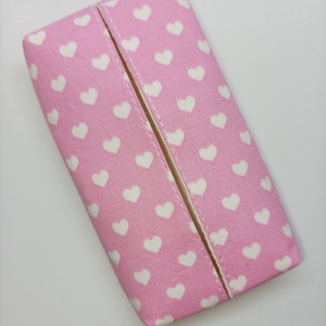 Rózsaszín apró szívecskés-bélelt papírzsebkendő tartó, Táska & Tok, Pénztárca & Más tok, Zsebkendőtartó tok, Varrás, Mindenmás, MESKA