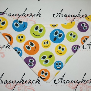 Nyálkendő-Emoji mintával - ruha & divat - babaruha & gyerekruha - előke & nyálkendő - Meska.hu