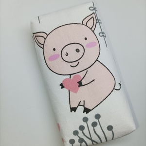 Szivecskés röfi-papírzsebkendő- bélelt papírzsebkendő tartó, Táska & Tok, Pénztárca & Más tok, Zsebkendőtartó tok, Varrás, Mindenmás, MESKA