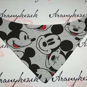  Mickey egeres nyálkendő - ruha & divat - babaruha & gyerekruha - előke & nyálkendő - Meska.hu