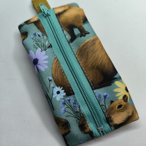 Capybara mintás kulcstartó- Vízálló design mintás anyagból - táska & tok - kulcstartó & táskadísz - kulcstartó - Meska.hu Capybara mintás kulcstartó- Vízálló design mintás anyagból - táska & tok - kulcstartó & táskadísz - kulcstartó - Meska.hu