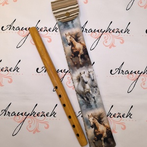 Lovas-vízlepergetős vászonból-furulyatok   - Meska.hu