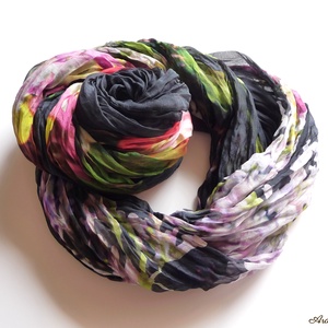 Tarka hernyóselyem csősál (virágmintás) - ruha & divat - sál, sapka, kendő - sál - Meska.hu Tarka hernyóselyem csősál (virágmintás) - ruha & divat - sál, sapka, kendő - sál - Meska.hu