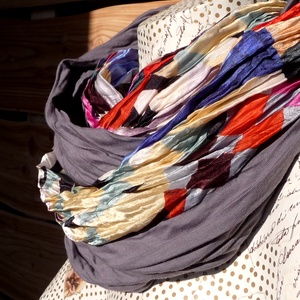 BOHÓCRUHA  gyűrt, tarka csősál (hernyóselyem-pamut) -  - Meska.hu