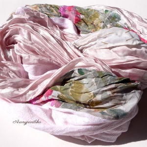 Zöld levélkék rózsaszínnel EXTRA SZÉLES(hernyóselyem-pamut csősál) - ruha & divat - sál, sapka, kendő - sál - Meska.hu Zöld levélkék rózsaszínnel EXTRA SZÉLES(hernyóselyem-pamut csősál) - ruha & divat - sál, sapka, kendő - sál - Meska.hu