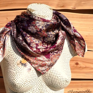 PAISLEY. (padlizsán-kék-bézs szaténselyem kendő) - ruha & divat - sál, sapka, kendő - kendő - Meska.hu PAISLEY. (padlizsán-kék-bézs szaténselyem kendő) - ruha & divat - sál, sapka, kendő - kendő - Meska.hu