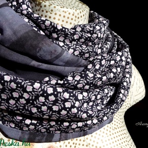 Kicsi bimbós (szürke-rózsaszín, pöttyös csősál) -  Aranypántlika - Meska.hu