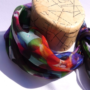 Kaleidoszkóp hernyóselyem kendő (57 x 57 cm) - ruha & divat - sál, sapka, kendő - kendő - Meska.hu Kaleidoszkóp hernyóselyem kendő (57 x 57 cm) - ruha & divat - sál, sapka, kendő - kendő - Meska.hu