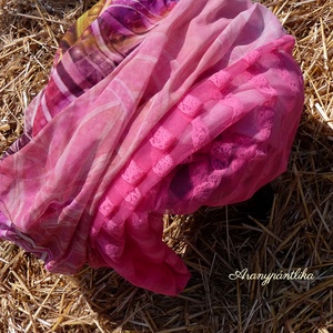 CSIPKEPINK.... (tavaszi-őszi csősál) - ruha & divat - sál, sapka, kendő - sál - Meska.hu CSIPKEPINK.... (tavaszi-őszi csősál) - ruha & divat - sál, sapka, kendő - sál - Meska.hu