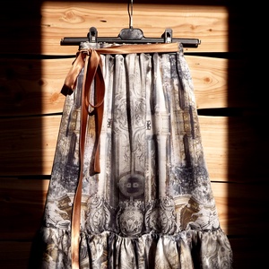 Ódon hernyóselyem szoknya (bronz-szürke) - ruha & divat - női ruha - szoknya - Meska.hu Ódon hernyóselyem szoknya (bronz-szürke) - ruha & divat - női ruha - szoknya - Meska.hu