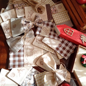 Adventi naptár (bézs-barna) - karácsony - adventi díszek - adventi naptár - Meska.hu