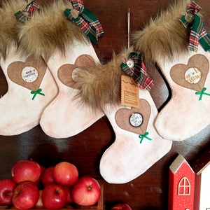 4 db szőrmés mikulás csizma, Karácsony, Mikulás, Mikulás csizma és zokni, Varrás, MESKA