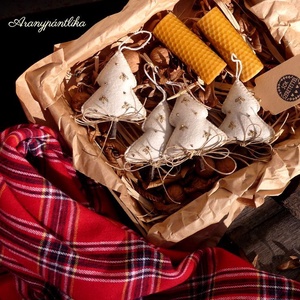 6 darabos karácsonyi ajándékbox - karácsony - karácsonyi lakásdekoráció - karácsonyfadíszek - Meska.hu