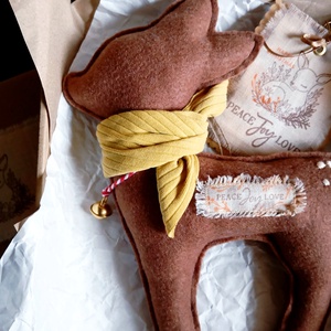 Őzikés karácsonyi ajándékbox - Meska.hu