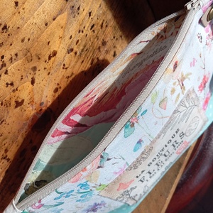 Tavaszi virágos neszeszer (menta pöttyös) - táska & tok - neszesszer - Meska.hu