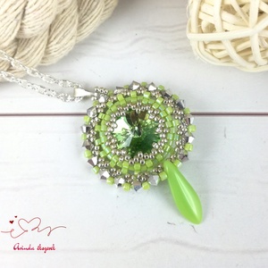 Csillogó álmok világoszöld swarovski nyaklánc egyedi kristály esküvő alkalmi koszorúslány örömanya menyasszony násznagy - esküvő - ékszer - nyaklánc - Meska.hu