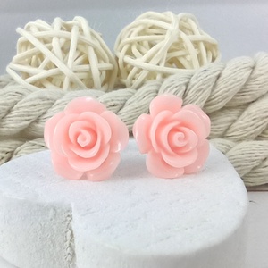 Rózsaszín rózsás antiallergén nemesacél acél fülbevaló tavaszi nyári ajándék nőnek lánynak hétköznapra esküvőre - ékszer - fülbevaló - pötty fülbevaló - Meska.hu