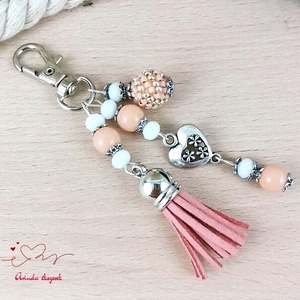 Púder bojtos kulcstartó táskadísz anyák napja ballagás évzáró pedagógus karácsony szülinap névnap  - táska & tok - kulcstartó & táskadísz - táskadísz - Meska.hu