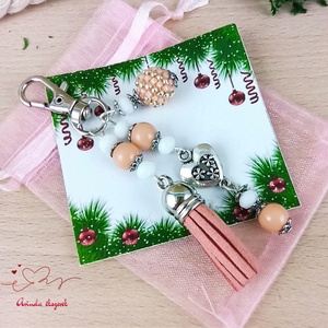 Púder bojtos kulcstartó táskadísz anyák napja ballagás évzáró pedagógus karácsony szülinap névnap  - táska & tok - kulcstartó & táskadísz - táskadísz - Meska.hu