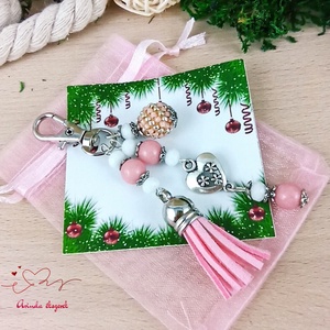 Rózsaszín bojtos kulcstartó táskadísz anyák napja ballagás évzáró pedagógus karácsony szülinap névnap  - táska & tok - kulcstartó & táskadísz - táskadísz - Meska.hu