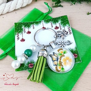 Sárga pillangós zöld bojtos üveglencsés kulcstartó táskadísz ajándék pedagógusnak nőnek karácsonyra pedagógusnapra  - táska & tok - kulcstartó & táskadísz - kulcstartó - Meska.hu