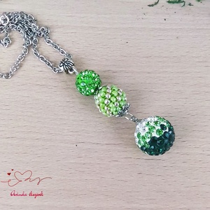 Zöld kristály shamballa stílusú kristály csepp és fűzött bogyó nyaklánc  - ékszer - nyaklánc - bogyós nyaklánc - Meska.hu