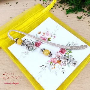 Sárga maci könyvjelző egyedi ajándék ballagásra évzáróra pedagógusnak születésnapra névnapra nőnek lánynak  - könyv & zene - könyvjelző - Meska.hu