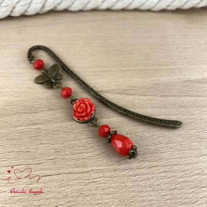 Piros rózsa könyvjelző egyedi ajándék ballagásra évzáróra pedagógusnak születésnapra névnapra nőnek lánynak - könyv & zene - könyvjelző - Meska.hu