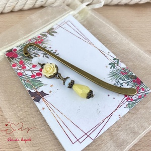 Krém apró rózsa könyvjelző antik bronz alappal fehér gyöngyel cseppel  - könyv & zene - könyvjelző - Meska.hu